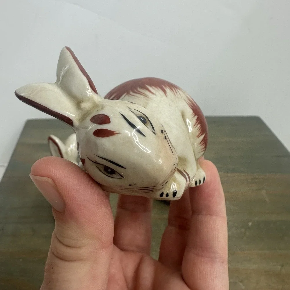 Lot Of 3 Staffordshire Style Bunny Rabbit Small Porcelain Figurine 3-4